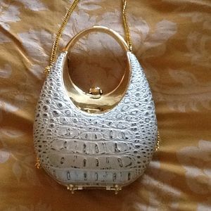 Purse with chain handle